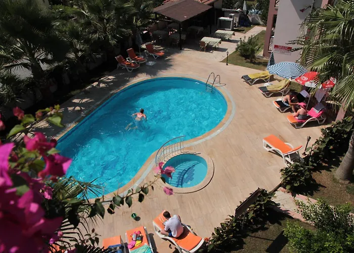 Minta Apartments
