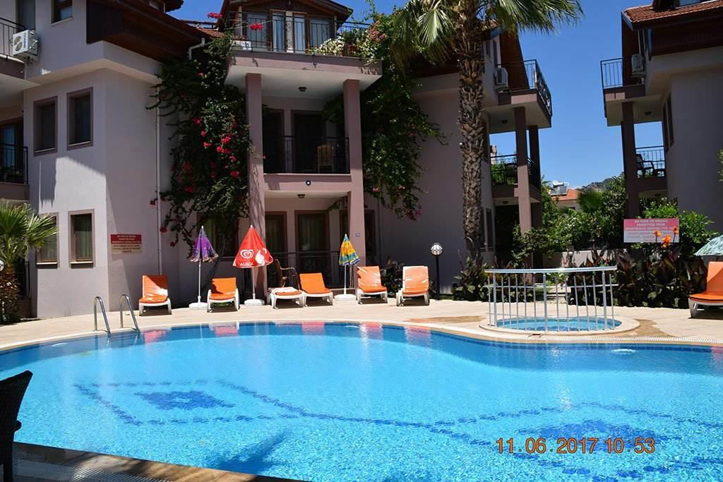 Aparthotel Minta 4*